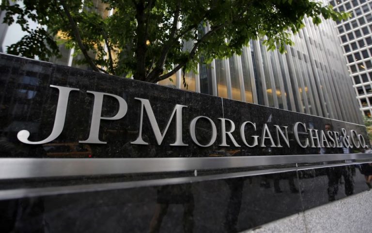JP Morgan: Πρόστιμο 25 εκατ. ευρώ για φορολογική απάτη