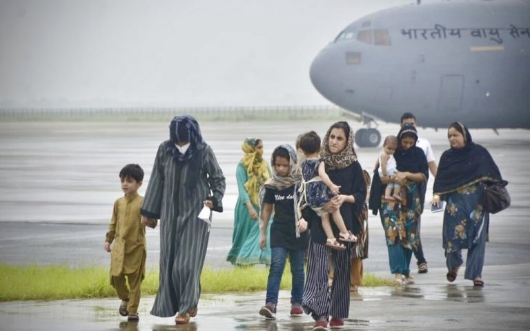 Αφγανιστάν: Εκκλήσεις των Ταλιμπάν να επανέλθουν  οι διεθνείς πτήσεις