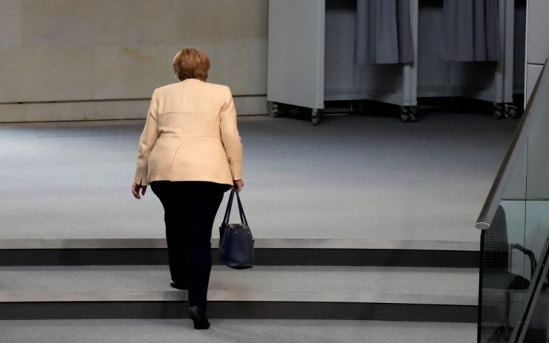 Αναλυτές: Η νέα γερμανική κυβέρνηση θα βρει τρόπο για να αυξήσει τις δαπάνες