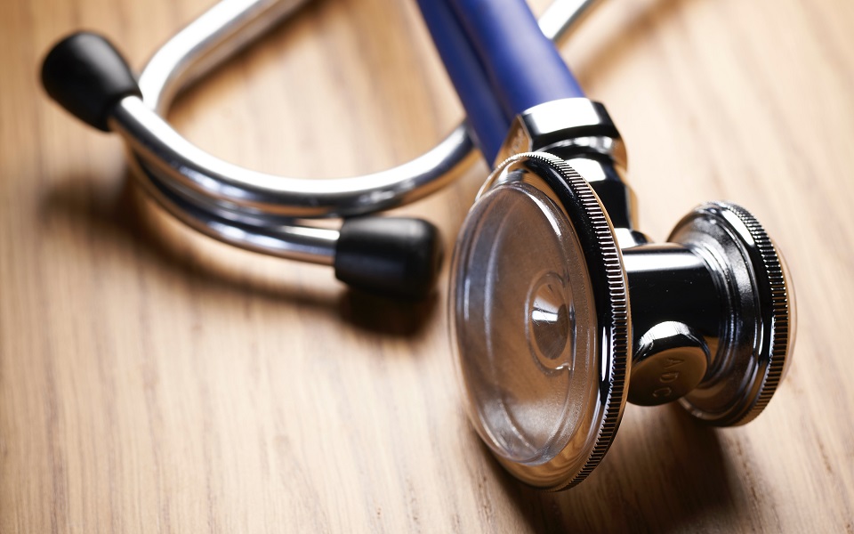 Προσωπικός γιατρός: Πώς θα συμμετέχουν οι ιδιώτες στον θεσμό – Η πρόταση του Υπουργείου Υγείας