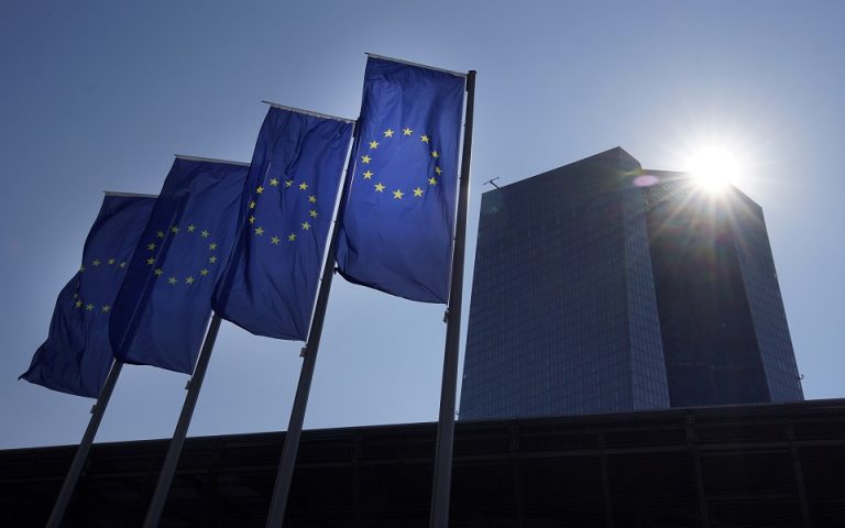 Bloomberg: Το εργαλείο της ΕΚΤ έχει όνομα αλλά ίσως να καθυστερήσει