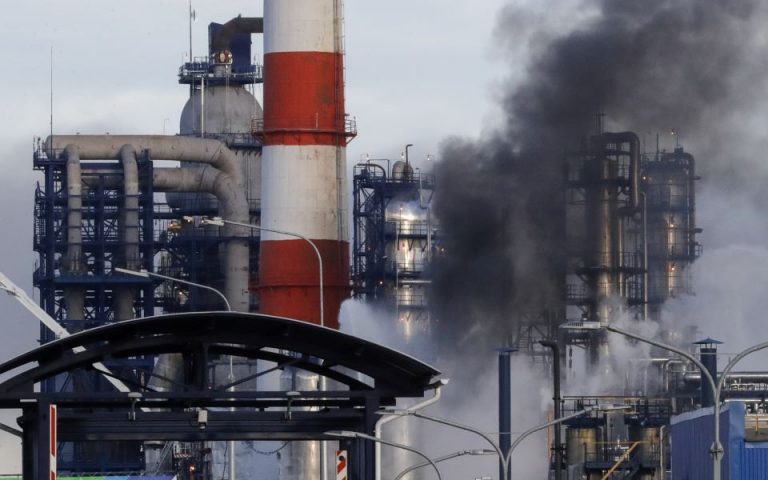 Φυσικό αέριο: Άλμα στα 130 ευρώ καθώς η Gazprom μειώνει τις ροές
