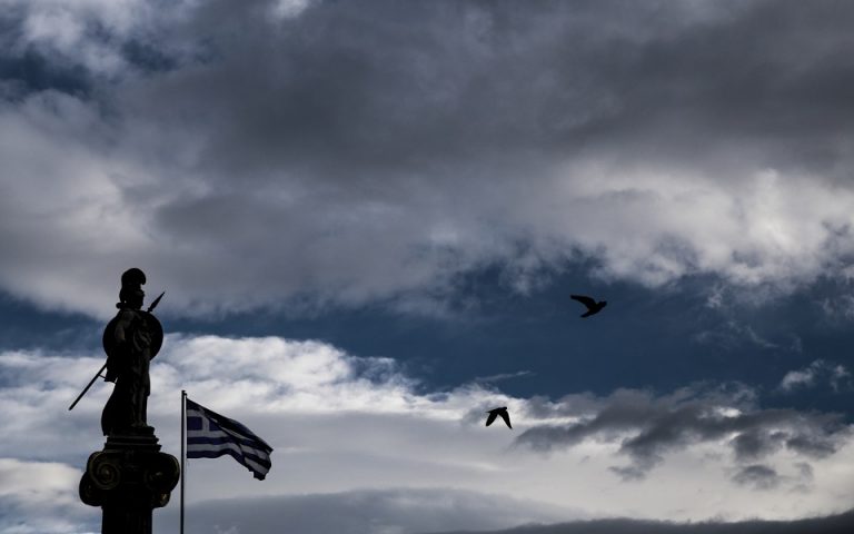 Ελληνικό χρέος: Προς το παρόν βιώσιμο