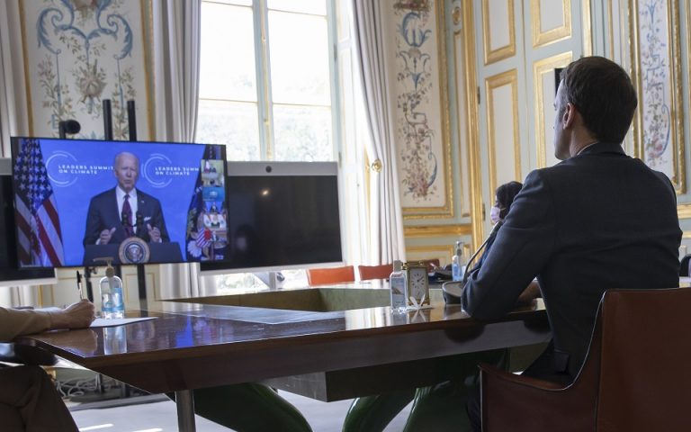 Βαθαίνει το «ρήγμα» με φόντο την AUKUS – Η Γαλλία ανακάλεσε τους πρέσβεις της σε ΗΠΑ – Αυστραλία