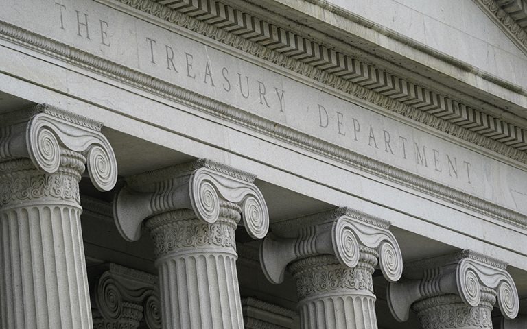 Ανησυχίες για το αυξανόμενο δημόσιο χρέος των ΗΠΑ;