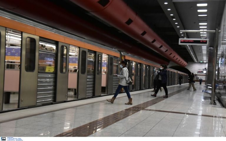 Πάσχα: Αλλαγές στα δρομολόγια Μετρό, Τραμ και Ηλεκτρικού – Πότε αναχωρούν οι τελευταίοι συρμοί
