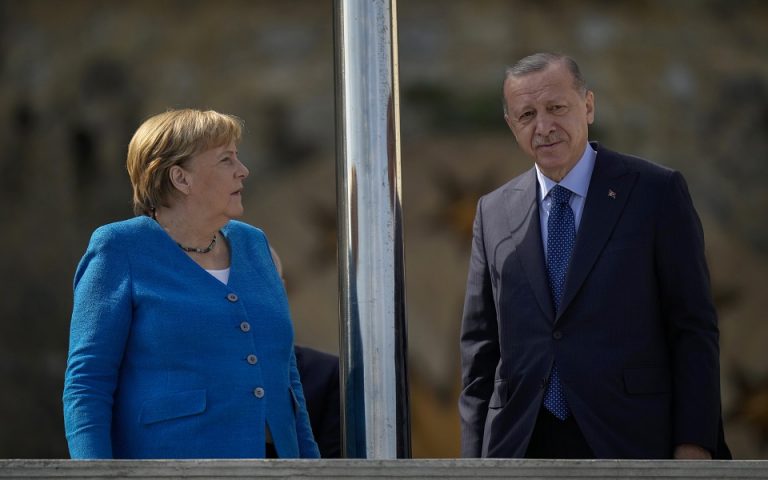 Μέρκελ: Η σχέση της Τουρκίας με τη Γερμανία θα συνεχιστεί, με τις καλές και τις κακές όψεις της