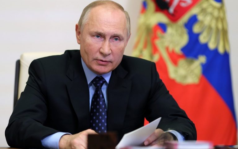 Β. Πούτιν: Πάντα «ανοιχτός» για «διπλωματικές λύσεις» με τους Δυτικούς