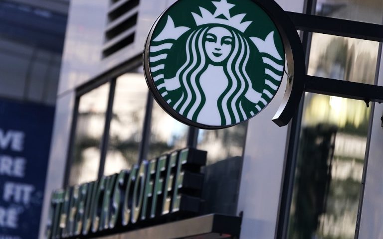Starbucks: «Εριξε» 220 εκατ. δολάρια σε νέες εγκαταστάσεις στην Κίνα 