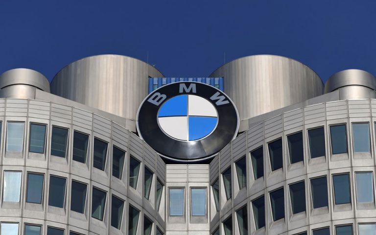 BMW: Επιταχύνει προς την πράσινη μετάβαση – Έως 6.000 νέες θέσεις το 2022
