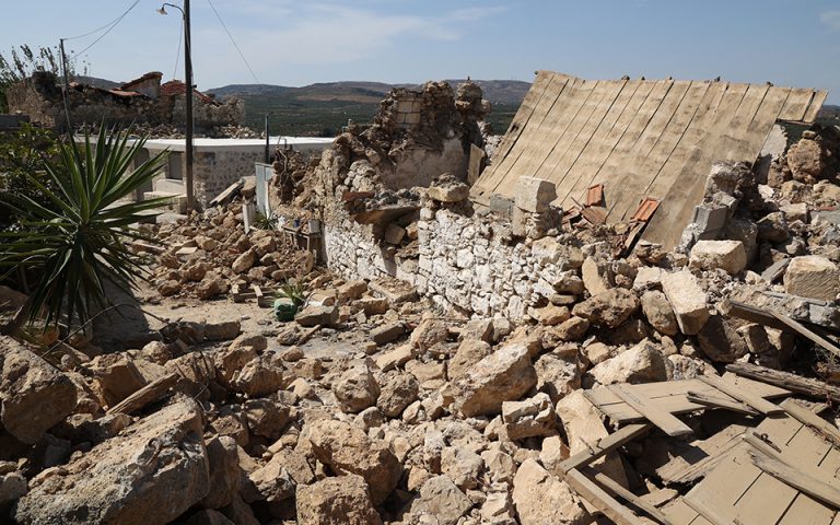 Κρήτη: Καταβάλλονται αποζημιώσεις 3,4 εκατ. ευρώ σε σεισμόπληκτους