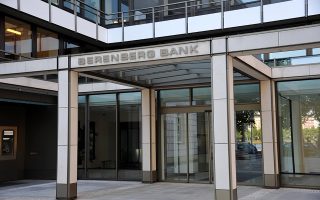 Berenberg Bank: Το Mitsotakis effect, το «αστέρι» του ευρώ και το αποτέλεσμα των εκλογών