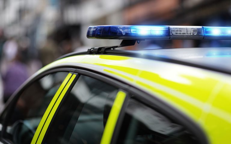 Βρετανία: Τρεις ύποπτοι συνελήφθησαν έπειτα από έκρηξη αυτοκινήτου στο Λίβερπουλ