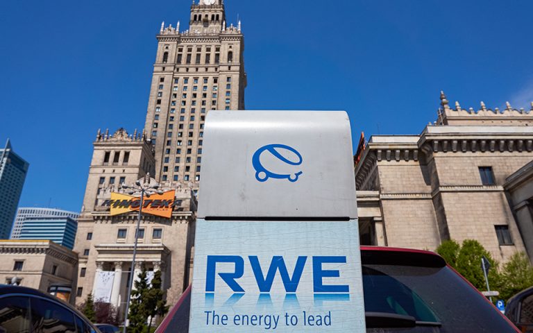 RWE: Η Ευρώπη δεν θα απεξαρτηθεί ποτέ από το ρωσικό αέριο – Χρειάζεται νέες επενδύσεις σε LNG