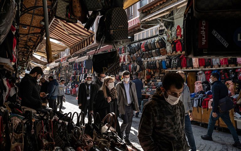 Τουρκία: Πιο κοντά στο 20% ο πληθωρισμός – Νέες πιέσεις στη λίρα