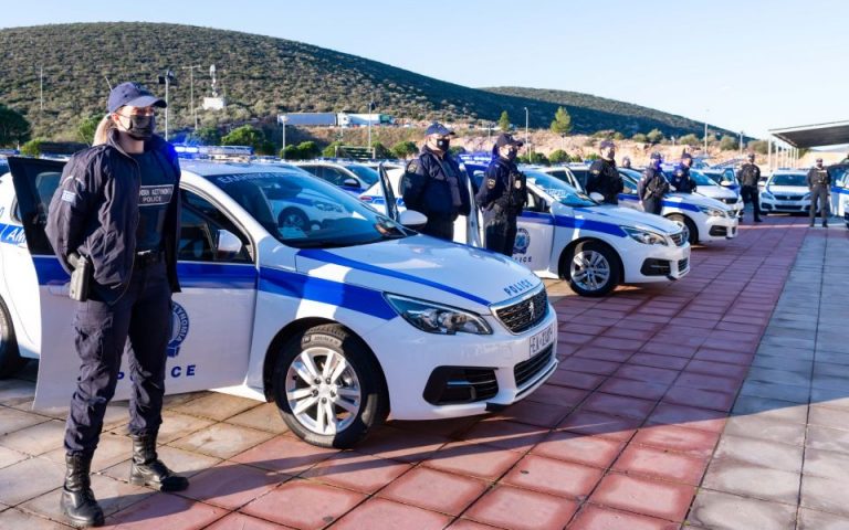 Θεοδωρικάκος: 10.000 αστυνομικοί στους ελέγχους covid-19 τις γιορτές