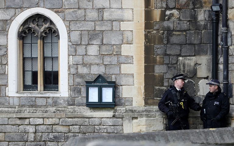 Βρετανία: Oπλισμένος με βαλλίστρα ο εισβολέας στο Κάστρο του Γουίνδσορ