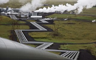 Ισλανδία: Κατεβάζει τους διακόπτες ρεύματος σε μεγάλες βιομηχανίες