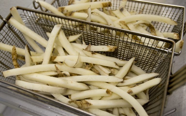 Γιατί στέλνονται αεροπλάνα γεμάτα… πατάτες στην Ιαπωνία;