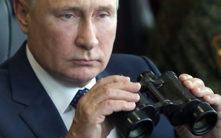 «Υπερήφανος» για την υπεροχή των ρωσικών όπλων και έτοιμος να τα μοιραστεί με τους συμμάχους του δηλώνει ο Πούτιν