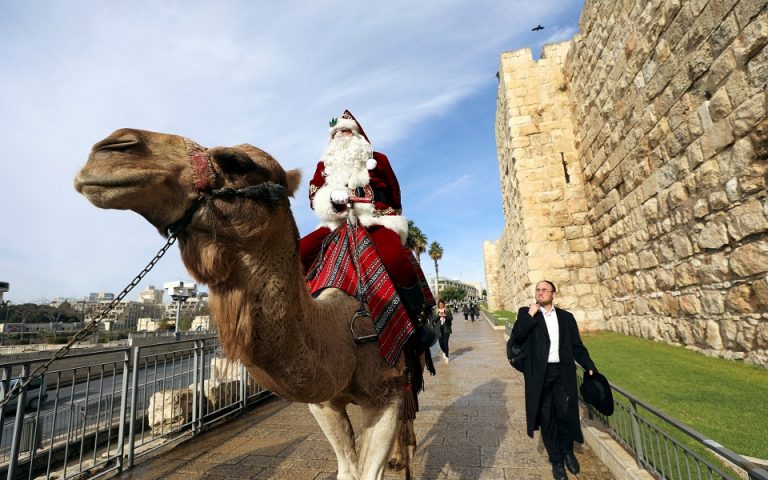 Ένας Άγιος Βασίλης στην Ιερουσαλήμ