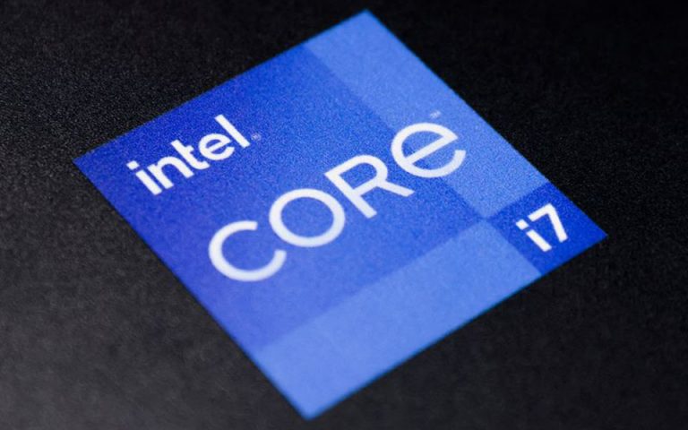 Intel: Επενδύσεις ύψους 20 δισ. δολαρίων για δική της παραγωγή ημιαγωγών 