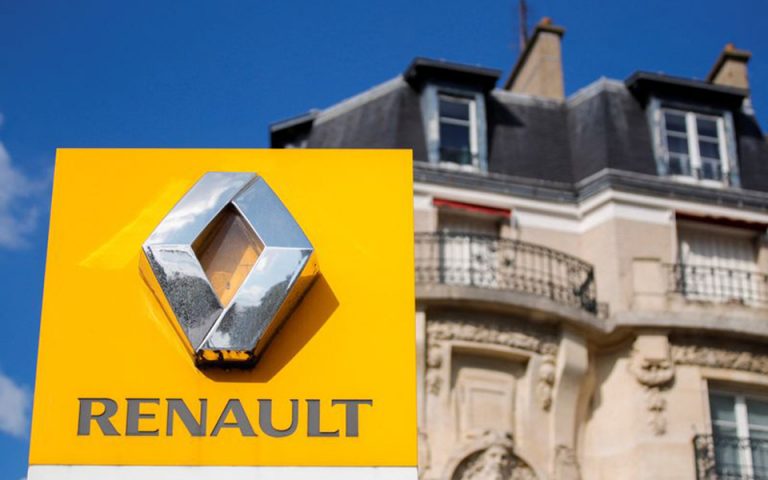 Renault: Για τρίτη διαδοχική χρονιά μειώθηκαν οι πωλήσεις της 