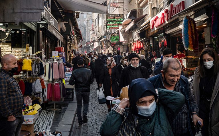Η Τουρκία στενάζει κάτω από πληθωρισμό-ρεκόρ