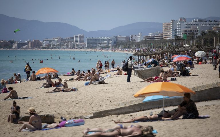 Τι ψάχνουν οι Βρετανοί στην Ισπανία;