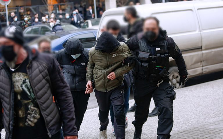 Οπαδική βία:Συνελήφθη ο 20χρονος που είχε διαφύγει στην Αλβανία