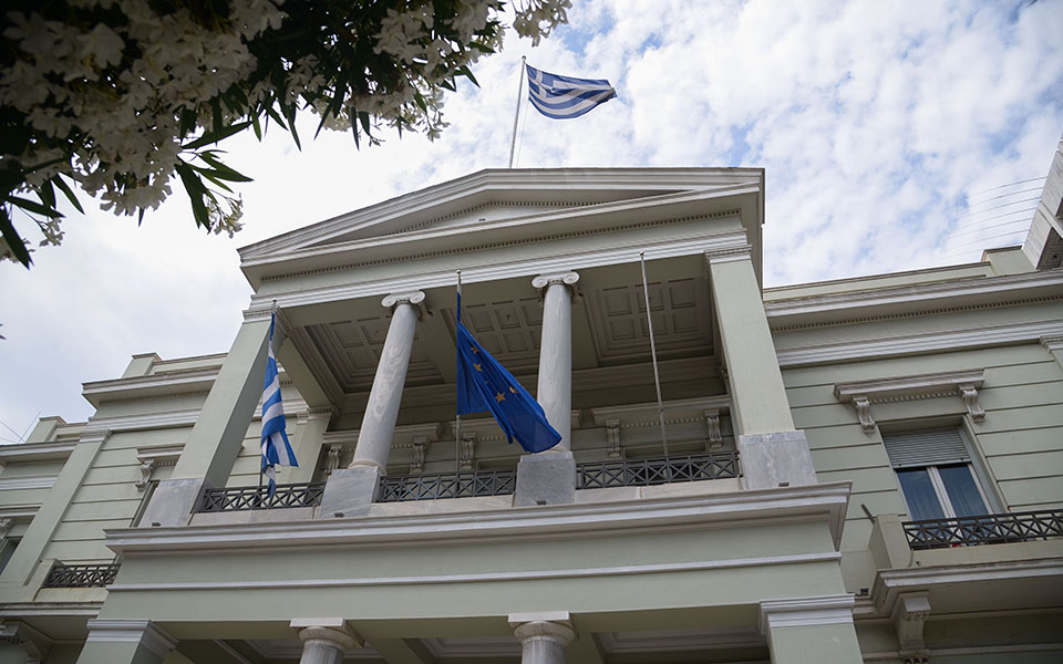 Διπλωματικές πηγές: Η Ελλάδα δεν προκαλεί και δεν απειλεί κανέναν