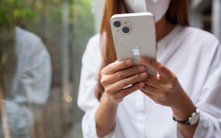 Apple: Η αλλαγή που έκανε για να μην σας ξανακλέψουν το iPhone