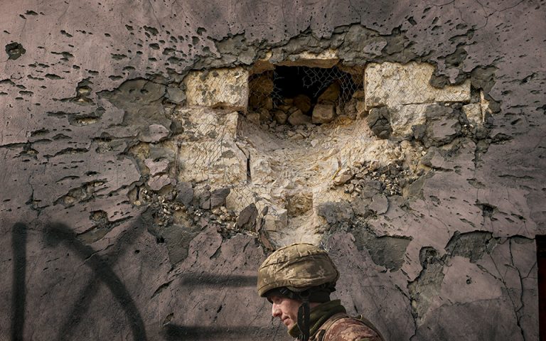 Ουκρανία: Η εισβολή ξεκίνησε, λένε οι Βρετανοί – Έρχονται κυρώσεις