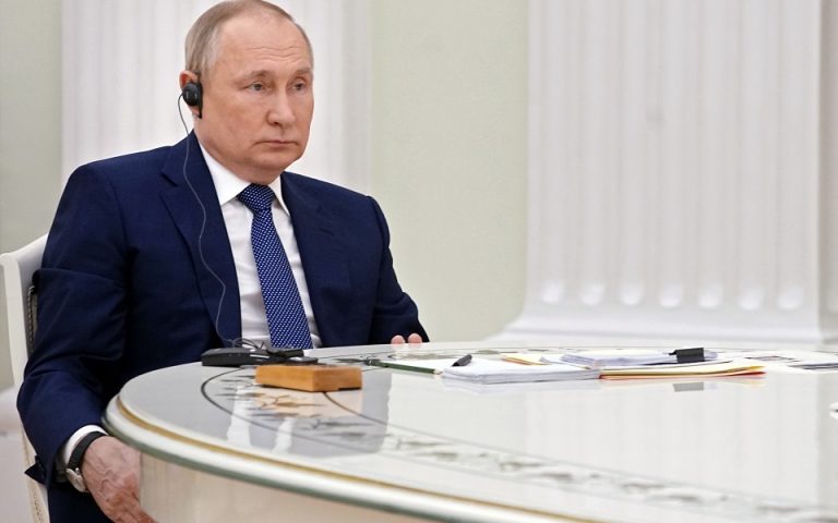 Πούτιν: Έτοιμος για επίλυση της κρίσης τροφίμων με όρο την άρση των κυρώσεων