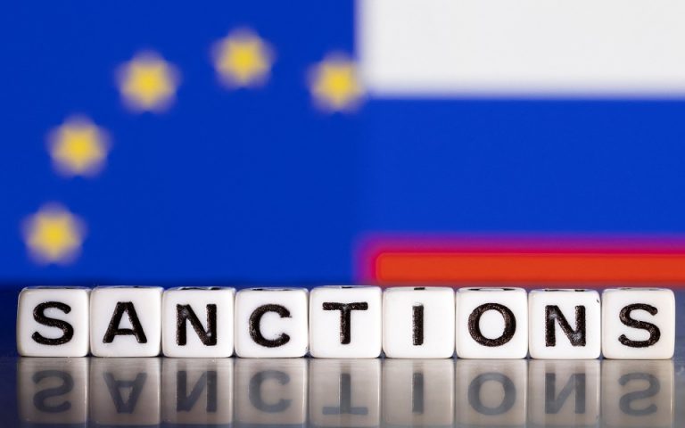 Κομισιόν: Νέος γύρος κυρώσεων – Εμπάργκο σε άνθρακα και μπλόκο σε ρωσικά πλοία