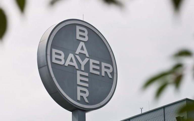 Συνεχίζει τη συνεργασία με τη Ρωσία η Bayer