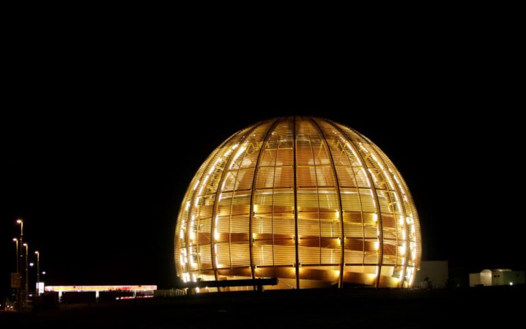CERN: Αυστηροποιεί τις κυρώσεις του κατά της Ρωσίας