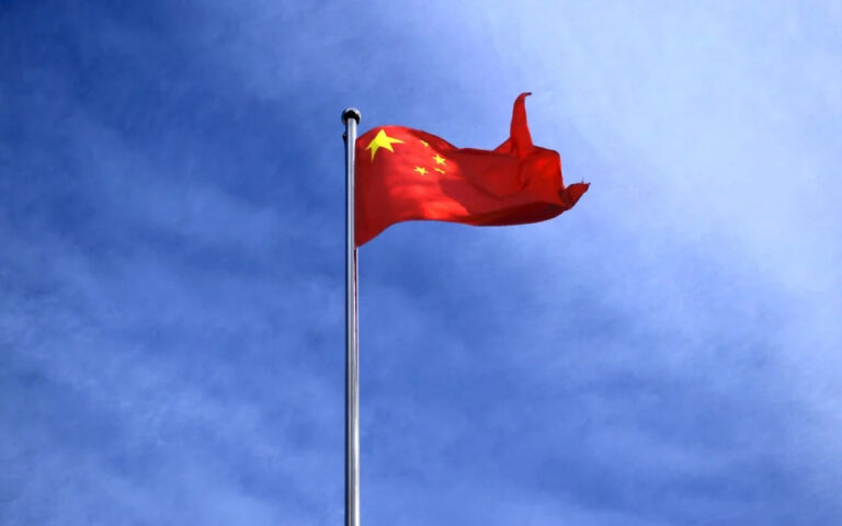 Σύνοδος ΕΕ-Κίνας: Οι Βρυξέλλες επιδιώκουν να αποτρέψουν το Πεκίνο να βοηθήσει τη Ρωσία