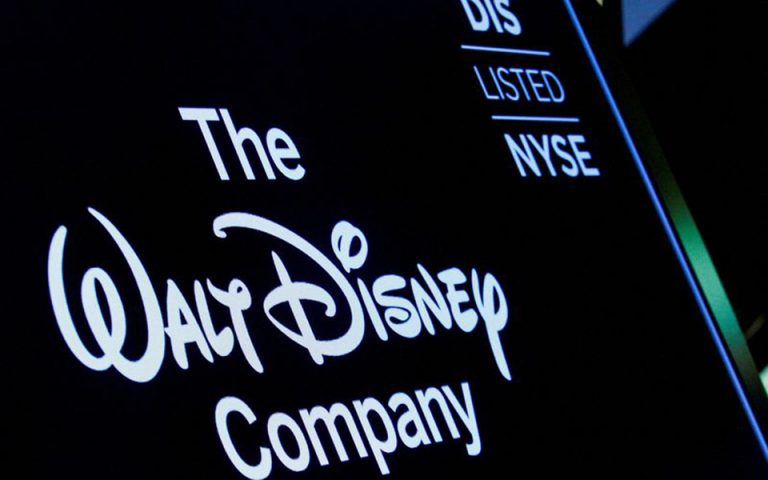 Disney: Αναστέλλει την προβολή των παραγωγών της στη Ρωσία