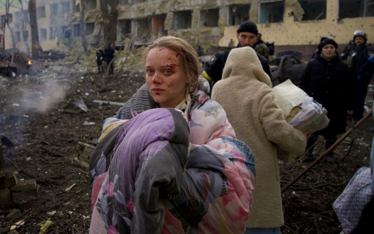 Ουκρανία: Περισσότεροι από 3,3 εκατ. πρόσφυγες έχουν διαφύγει μετά τη ρωσική εισβολή