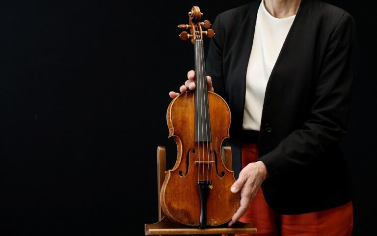 Σε δημοπρασία βιολί 300 ετών – Έως και 10 εκατ. ευρώ η εκτιμώμενη τιμή