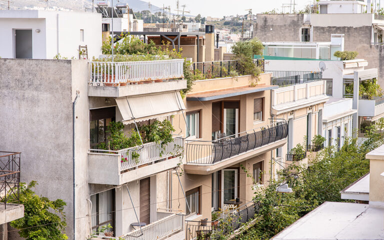 Real estate: Σε πόσα χρόνια θα κάνετε απόσβεση αν αγοράσετε διαμέρισμα στην Αθήνα