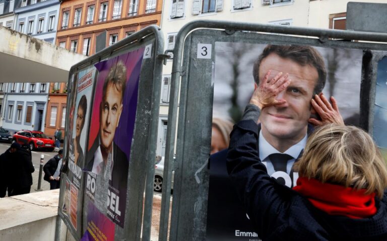 Γαλλία εκλογές: «Πράσινη στροφή» Μακρόν ενόψει β΄ γύρου