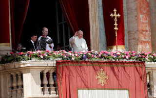 Πάπας Φραγκίσκος: Ειρήνη για την Ουκρανία το μήνυμα για το Πάσχα των Καθολικών