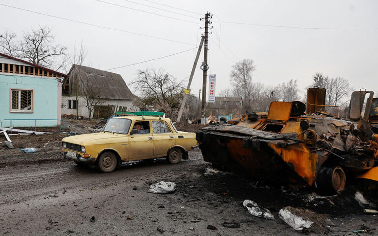 Ουκρανία: Σε εξέλιξη σκληρές μάχες στις ανατολικές και νότιες περιοχές