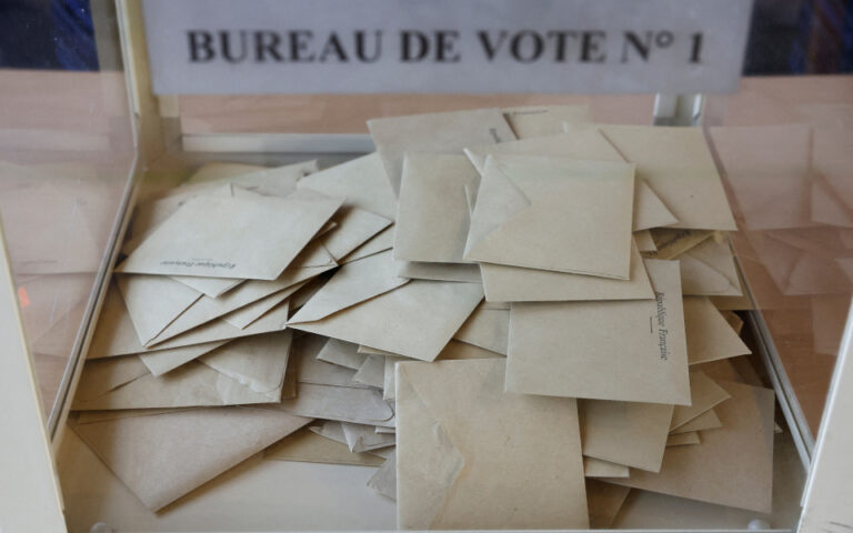 Γαλλία: Στο 53% εκτιμάται ότι θα είναι η αποχή στον πρώτο γύρο των βουλευτικών εκλογών
