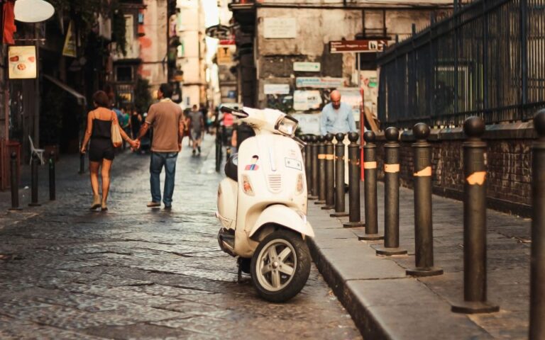 Τέλος στους «ελαφροχέρηδες»: Το κόλπο της Νάπολης για να σταματήσει τις κλοπές ρολογιών