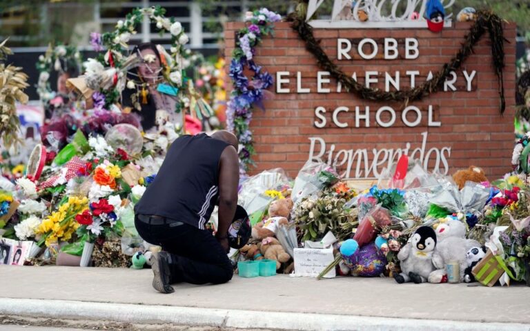 ΗΠΑ: Κατεδαφίζεται το σχολείο όπου ένοπλος σκότωσε 19 παιδιά