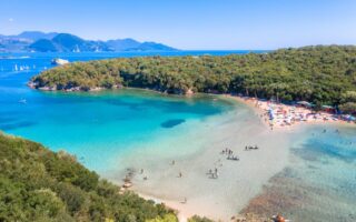 Global Traveler: Η Ελλάδα καλύτερος τουριστικός προορισμός για το 2022