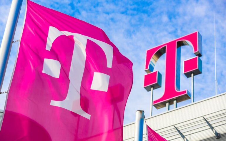 Deutsche Telekom: Δημιουργεί κέντρο πληροφορικής και λογισμικού στην Θεσσαλονίκη